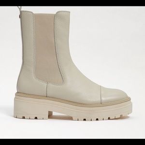 WELLINGTON LUG SOLE CHELSEA BOOT